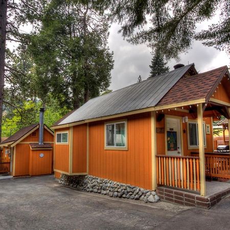Sleepy Hollow Cabins & Hotel Crestline Ngoại thất bức ảnh