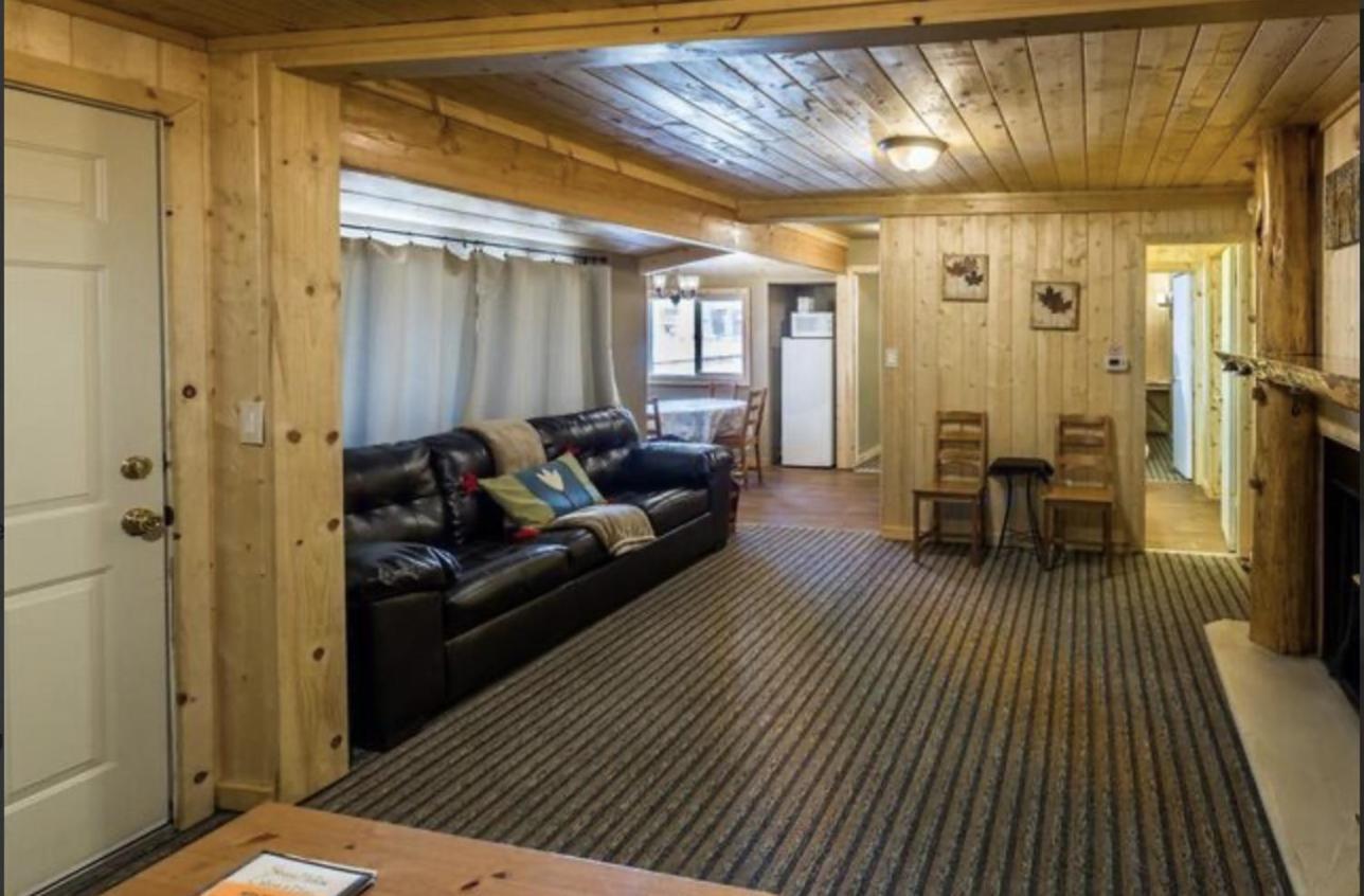 Sleepy Hollow Cabins & Hotel Crestline Ngoại thất bức ảnh